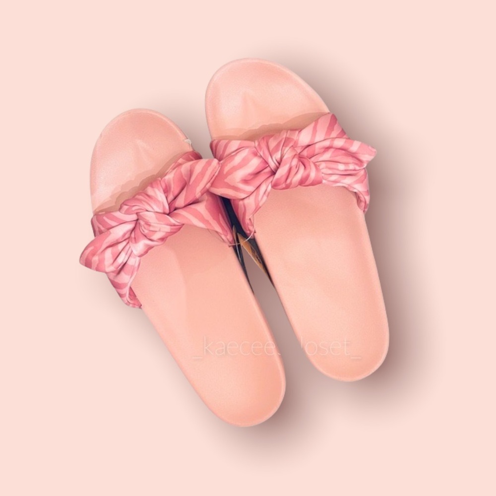 NWT PINK VS Zebra Print Slides Sz M (7-8)